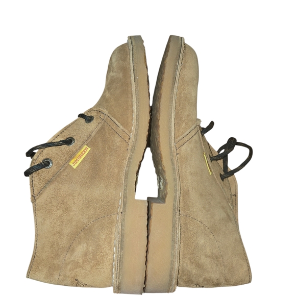 Stylish Tan Chukka Boots - Picture 9 of 9